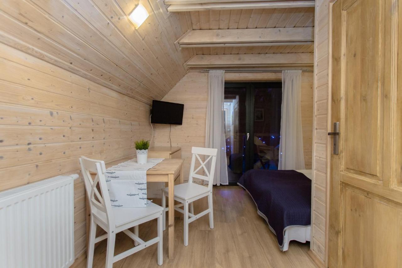 Bajeczny Dworek Karwia Exterior foto